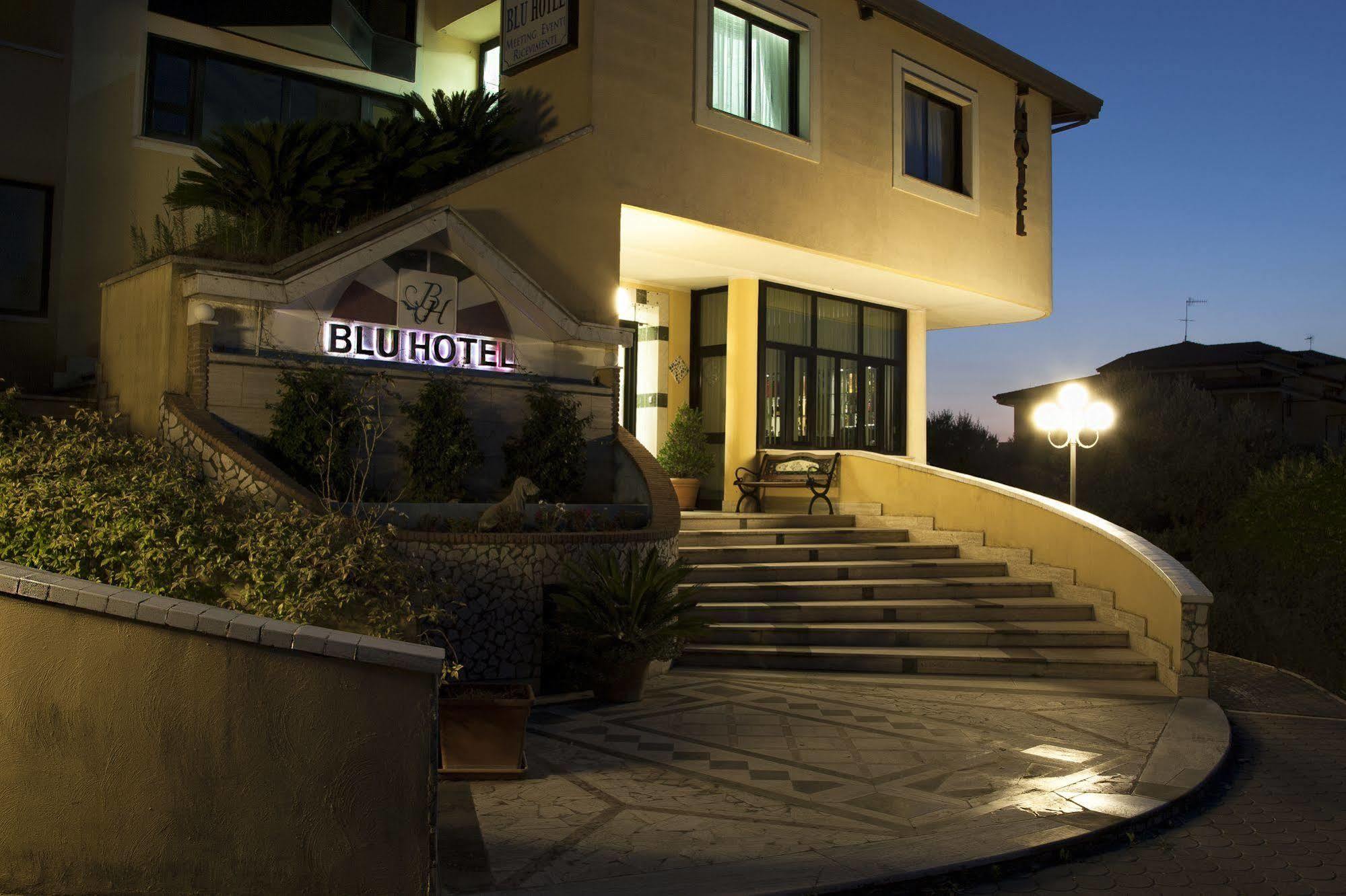 Blu Hotel San Nicola Manfredi Exterior foto